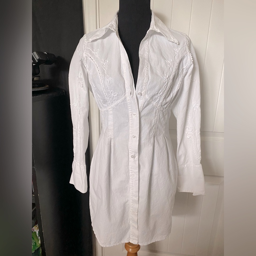White Tunics Button Down Blouse - image 7